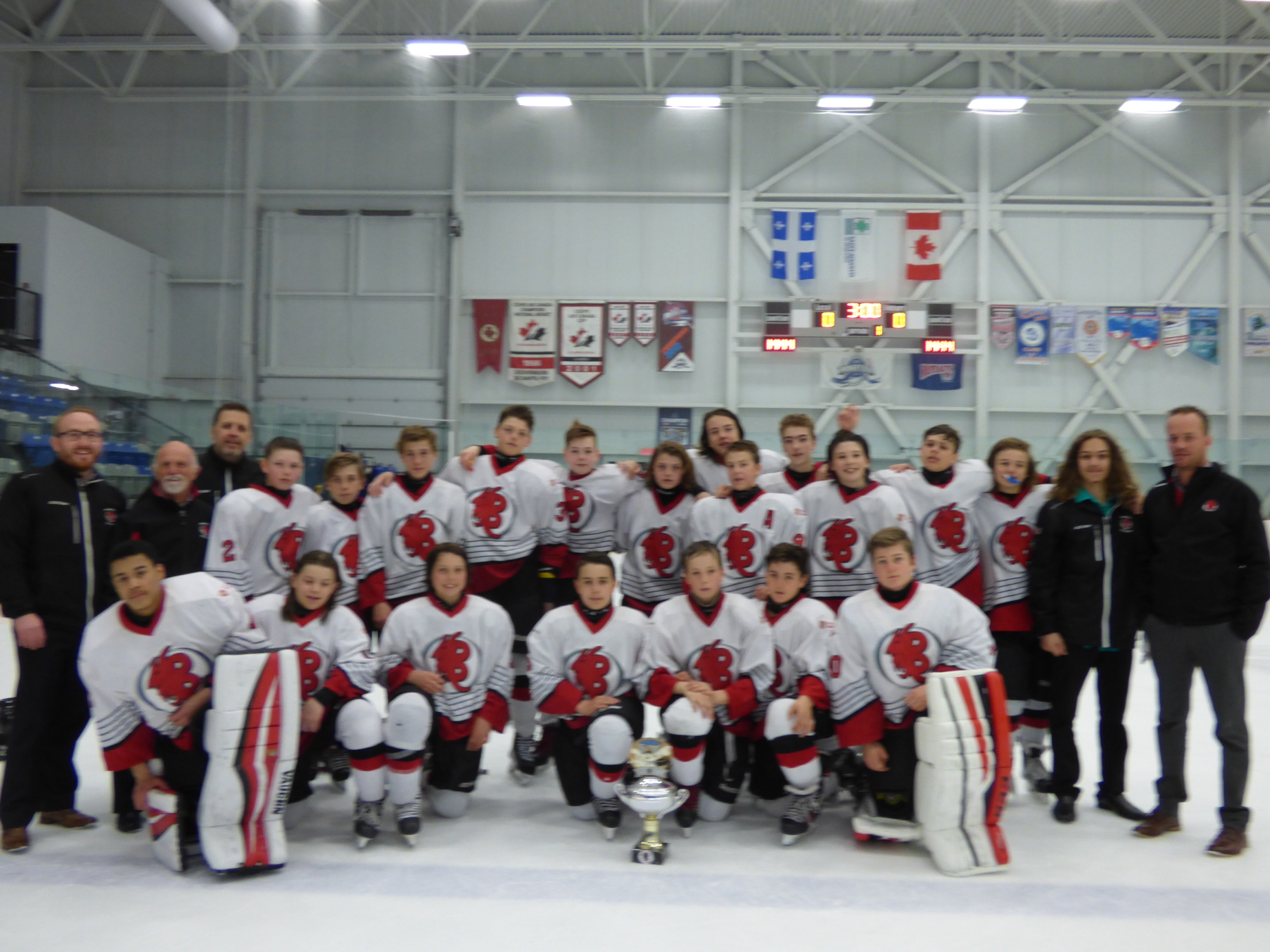 L'équipe u13 au tournoi des structures à Brossard Hockey Blizzard AAA